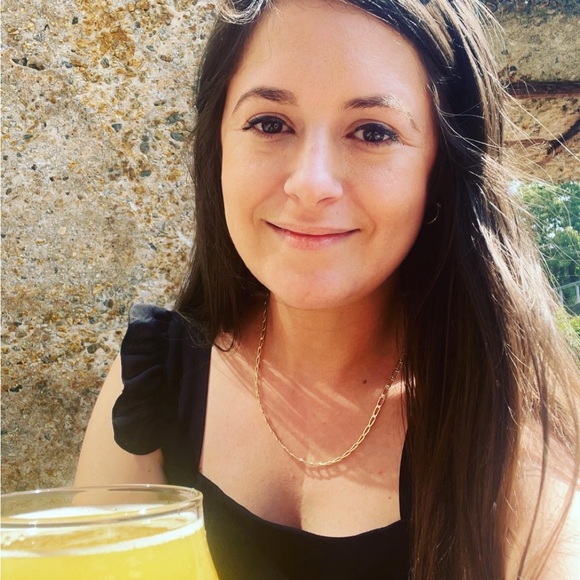 Meet your Posher, Sara - Picture 6 of 6